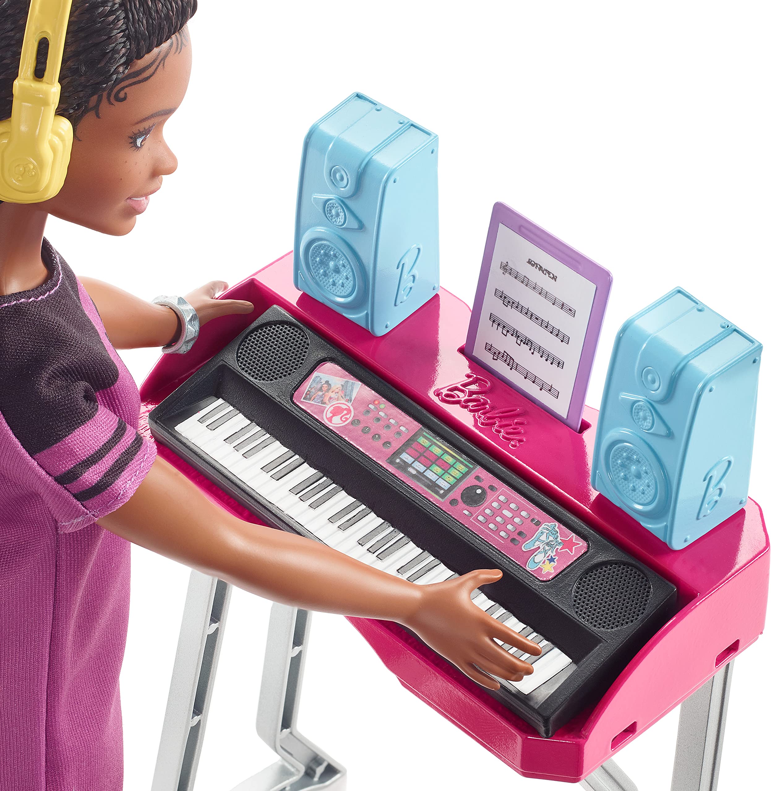 Barbie: Big City, Big Dreams Barbie “Brooklyn” Roberts Doll (11.5-in, Brunette with Braids) & Music Studio Playset with Keyboard & Accessories, Gift for 3 to 7 Year Olds