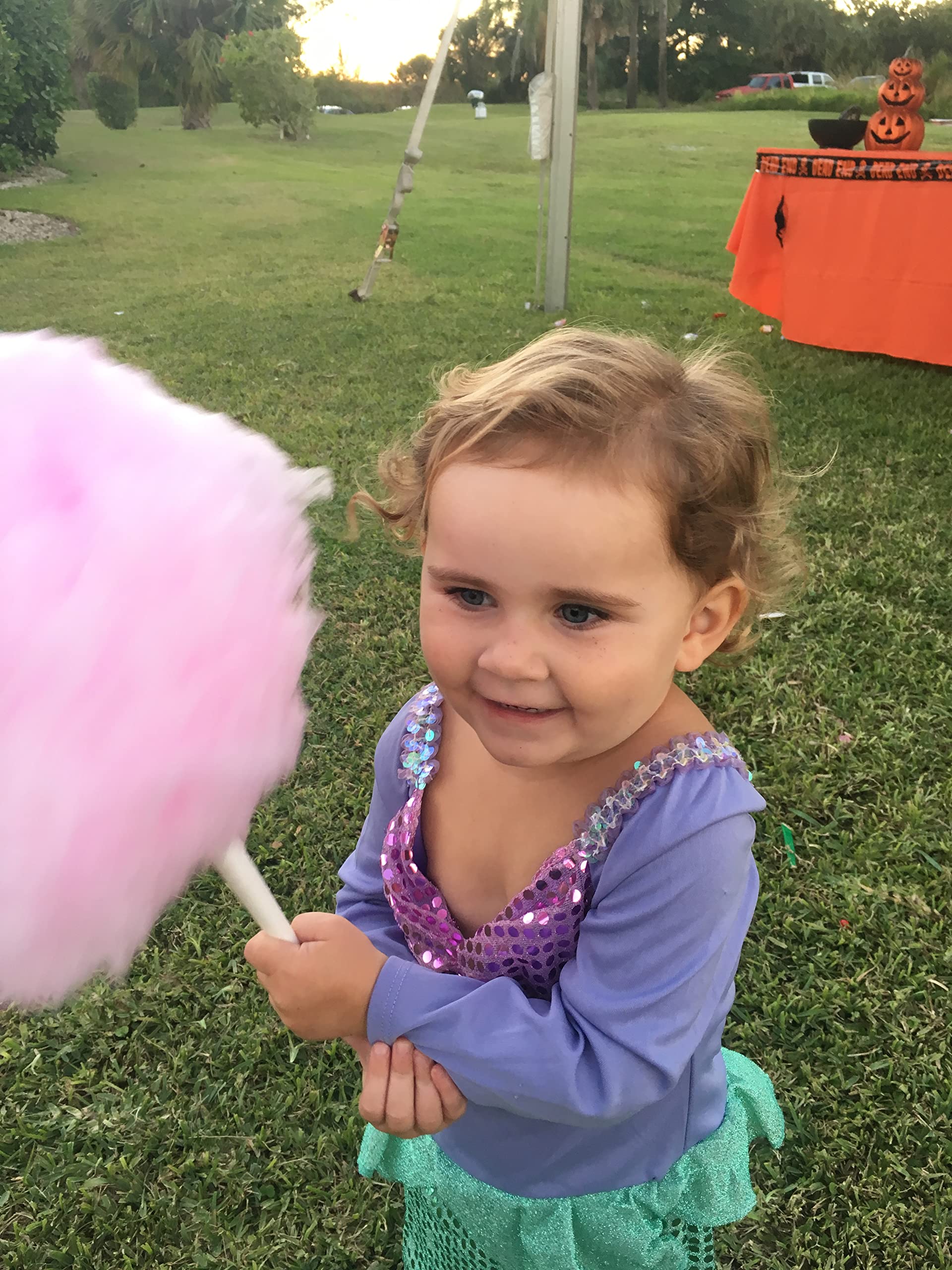 Concession Essentials Cotton Candy Cones- Pack of 100ct Cotton Candy Cones. White Paper Cones