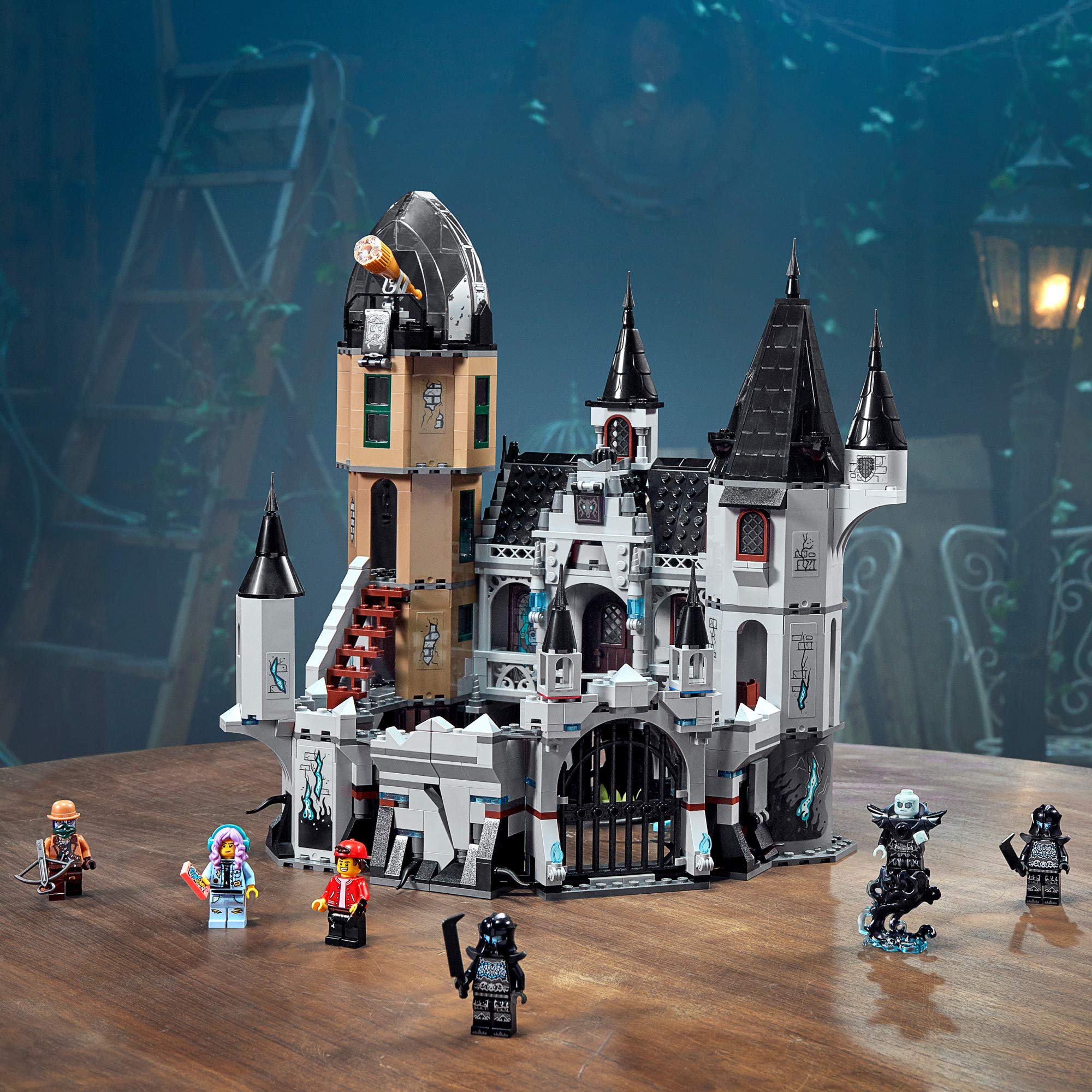 LEGO Hidden Side Mystery Castle 70437 AR Ghost Toy, Castle Model with App-Controlled Ghost Hunting Toy with Jack, Parker, Vaughn, Nehmaar Reem and 2 Shadow-Walker Minifigures (1,035 Pieces)
