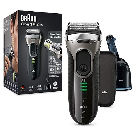 Braun Series 3 ProSkin 3090cc Electric Shaver, Rechargeable and Cordless Electric Razor for Men with Pop Up Precision Trimmer + Clean and Charge Station, Black/Silver