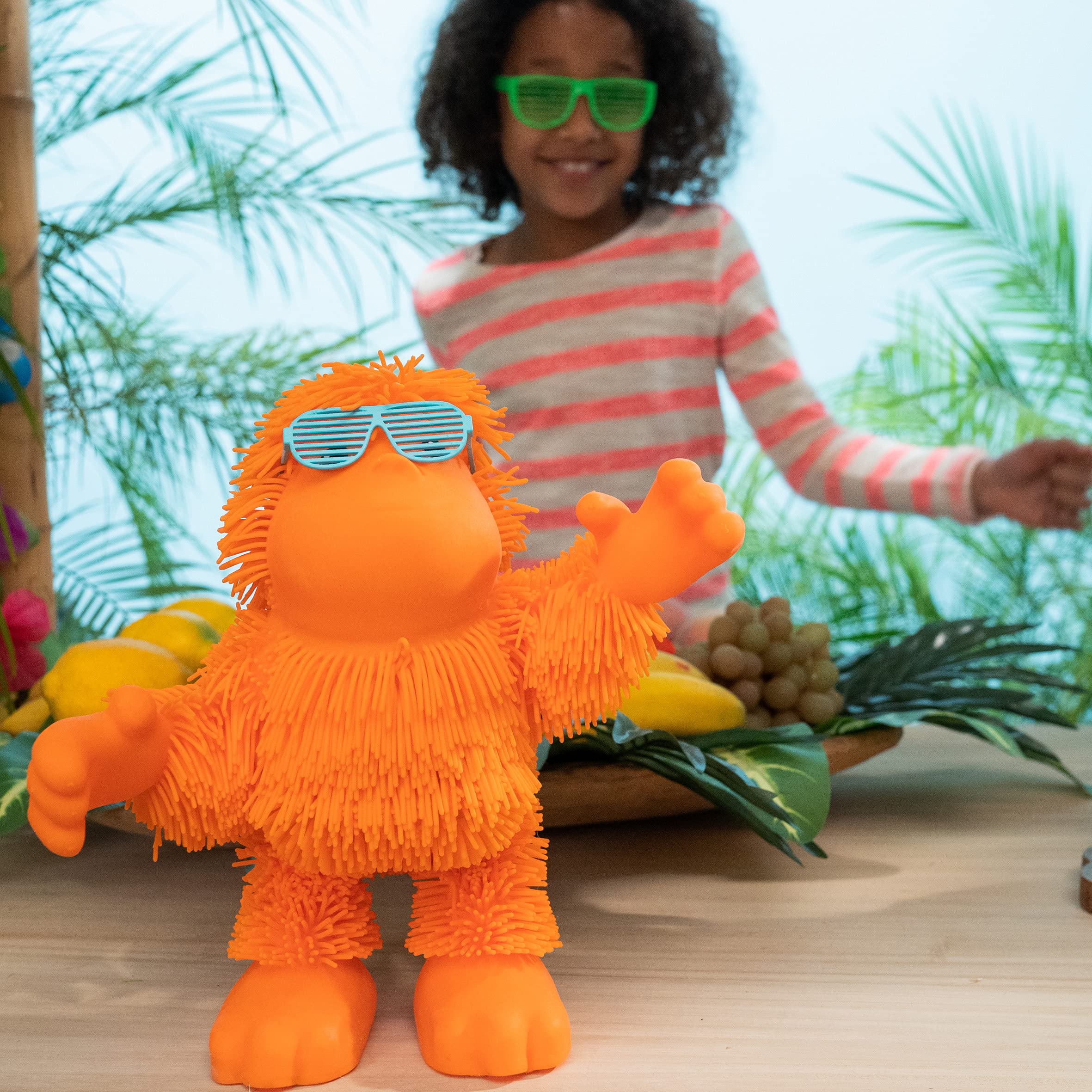 Eolo Jiggly Pets Kids’ Tan-Tan The Rubbery Dancing Orangutan Toy, Full Body Movement, Booty Shaking, Jungle Music, Sound Effects, Fantastic Stretchy Hair, Bright Orange, Ages 4+