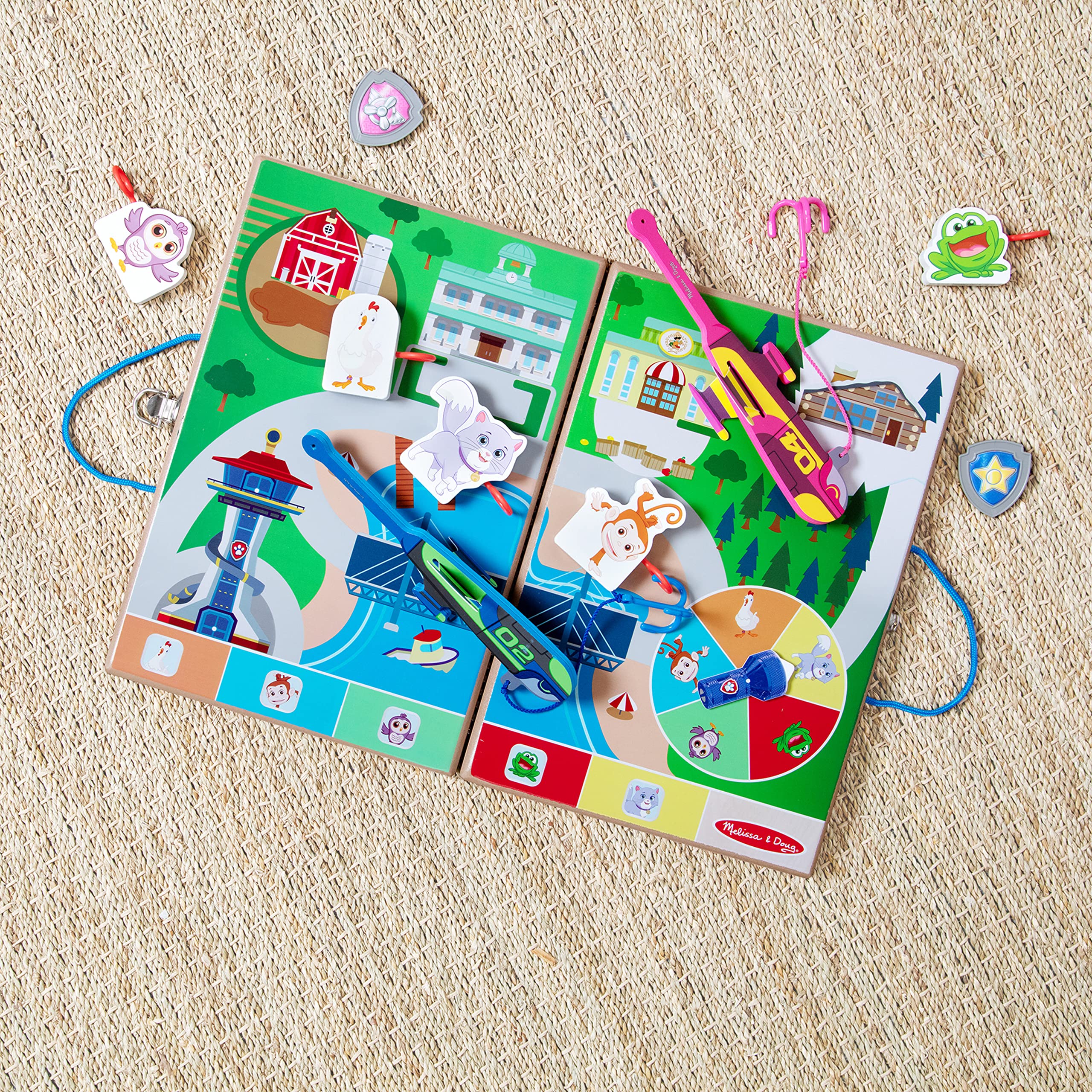 Melissa & Doug Paw Patrol 2 Spy, Find, & Rescue - PAW Patrol Travel Game, Portable Games, Toys For Kids Ages 3+ - FSC-Certified Materials