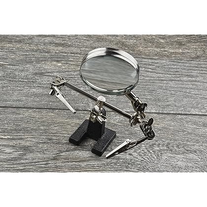 SE 4X Magnifying Glass with Helping Hand - 2-1/2 Inch Lens, 360 Degrees Rotatable Clips for Soldering, Jewelry Making, and Detailed Work -MZ101B